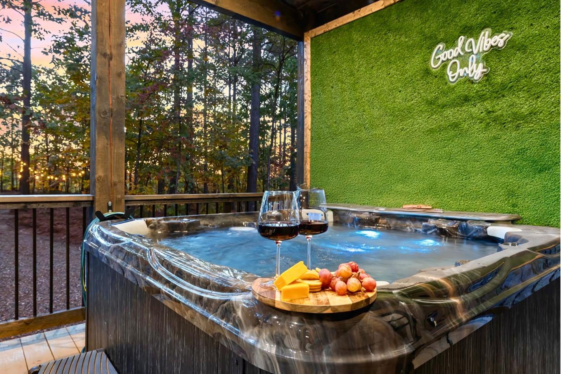 Lux,Hot Tub,Atv,Hiking,Pickleball,Firepit,Arcade Broken Bow Exterior foto